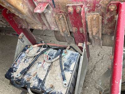 Freightliner FLD120 Battery Box