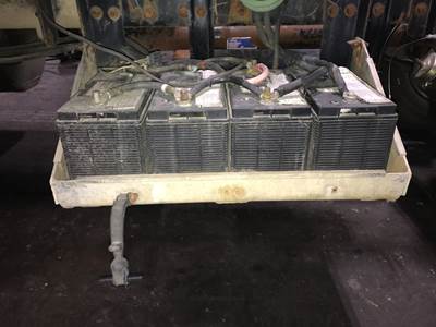 Freightliner FLD120 Battery Box