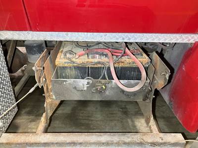 International 4300 Battery Box for a International Durastar (4300)