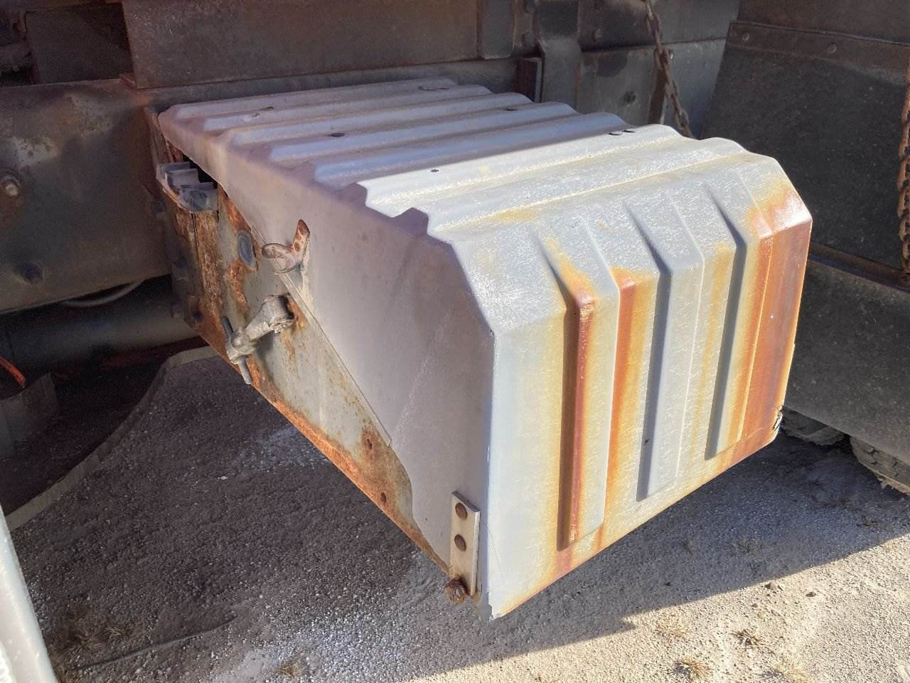 2003 International 7400 Battery Box For Sale Des Moines, IA