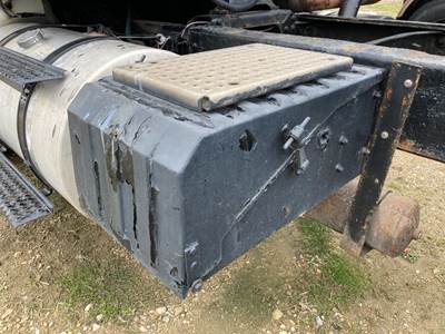 International 9100 Battery Box