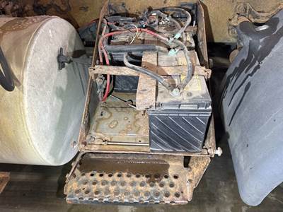 International 9100 Battery Box