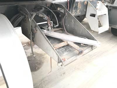 International 9200 Battery Box