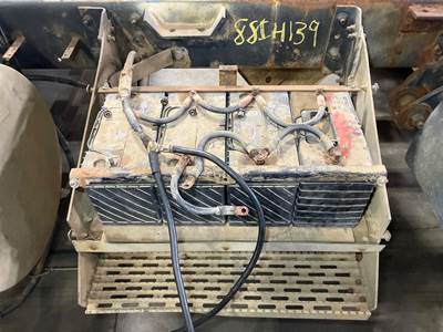 International 9300 Battery Box