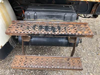 International DuraStar 4400 Battery Box for a International Durastar (4400)