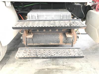 International DuraStar 4400 Battery Box for a International Durastar (4400)