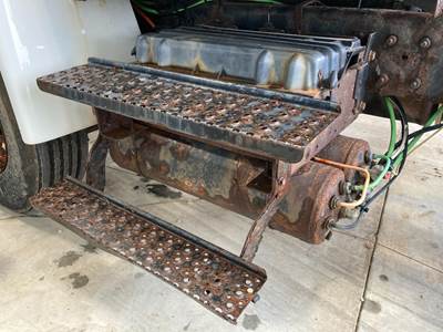 International DuraStar 4400 Battery Box for a International Durastar (4400)