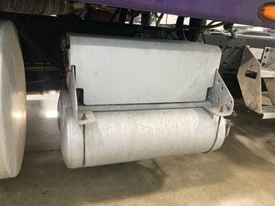 International LoneStar Battery Box