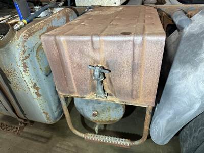 International S2300 Battery Box