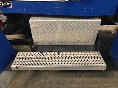Kenworth T300 Battery Box