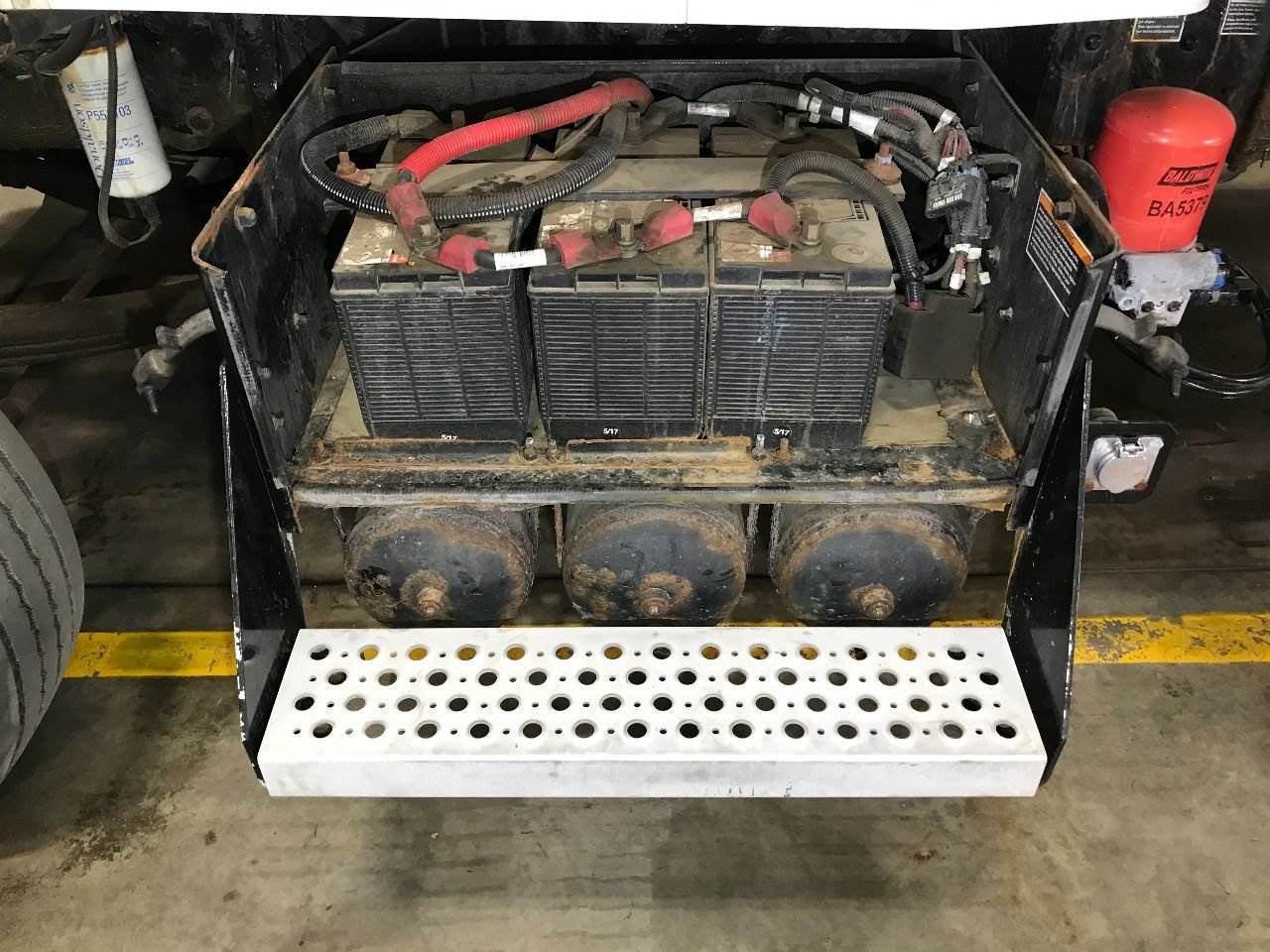 2012 Kenworth T370 Battery Box For Sale Sioux Falls, SD 25503352