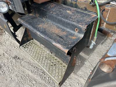 Kenworth T600 Battery Box