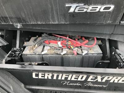 Kenworth T680 Battery Box