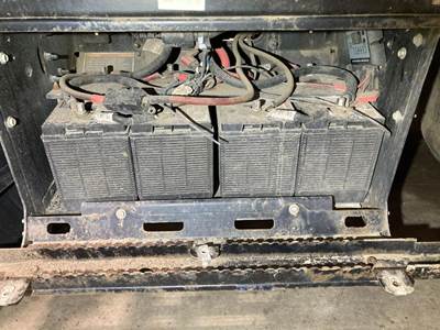 Kenworth T680 Battery Box
