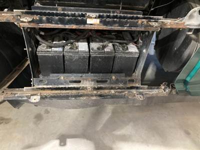 Kenworth T680 Battery Box