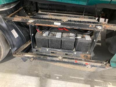 Kenworth T680 Battery Box