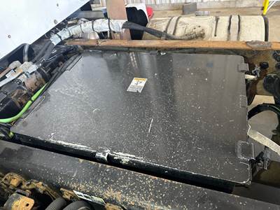 Kenworth T680 Battery Box