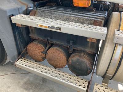 Mack CXU Battery Box