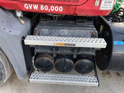 Mack CXU Battery Box