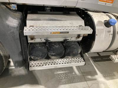 Mack CXU Battery Box