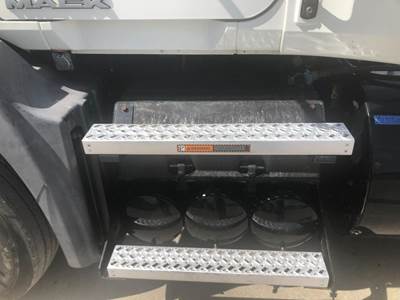 Mack CXU Battery Box