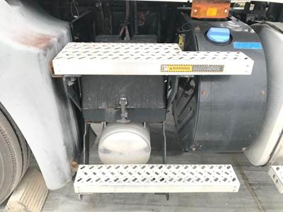 Mack CXU Battery Box