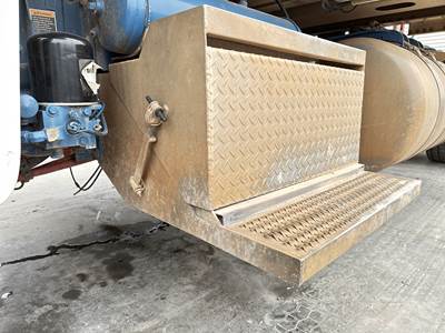 Peterbilt 367 Battery Box