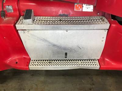 Peterbilt 386 Battery Box