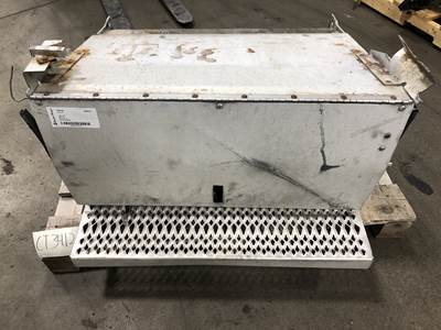 Peterbilt 386 Battery Box