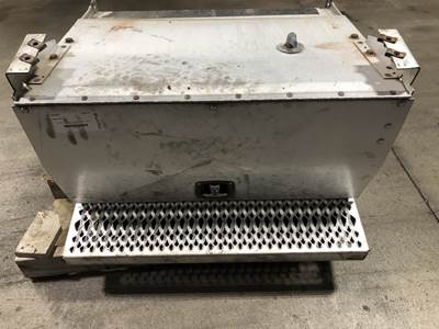 Peterbilt 386 Battery Box