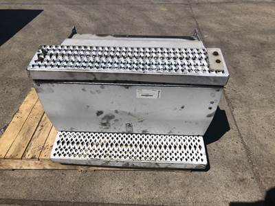 Peterbilt 386 Battery Box