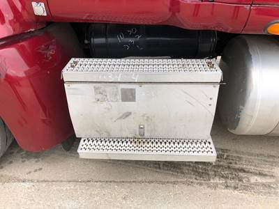 Peterbilt 387 Battery Box