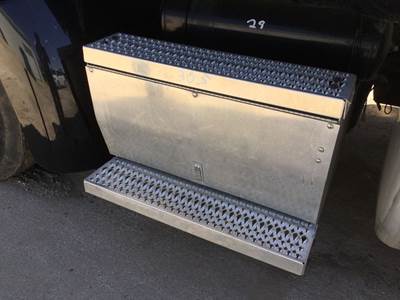 Peterbilt 387 Battery Box
