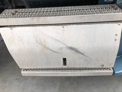 Peterbilt 387 Battery Box