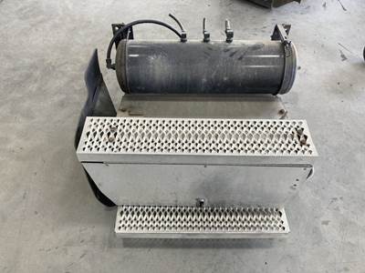 Peterbilt 387 Battery Box