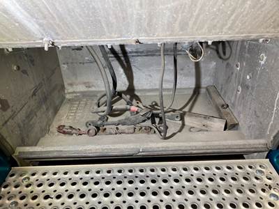 Peterbilt 387 Battery Box