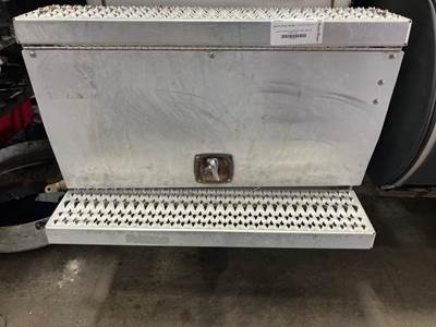 Peterbilt 567 Battery Box