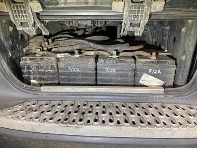 Peterbilt 579 Battery Box