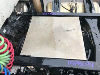 Peterbilt 579 Battery Box