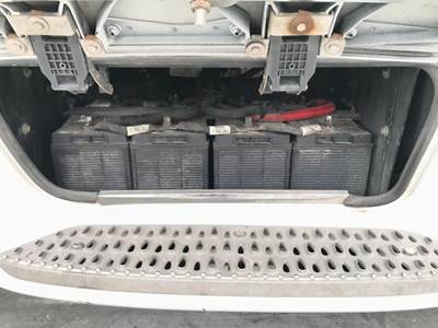 Peterbilt 579 Battery Box