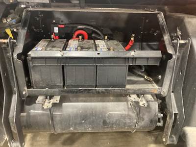 Peterbilt 579 Battery Box