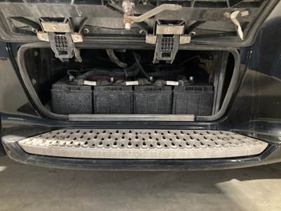 Peterbilt 579 Battery Box