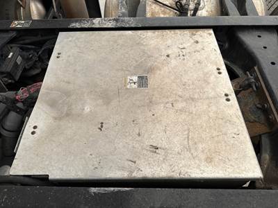 Peterbilt 579 Battery Box