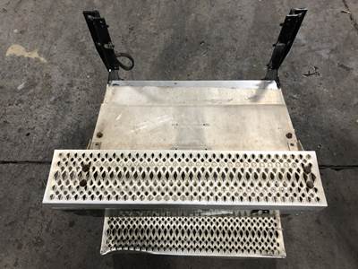 Peterbilt 587 Battery Box