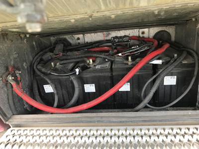 Peterbilt 587 Battery Box