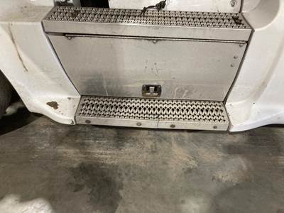 Peterbilt 587 Battery Box