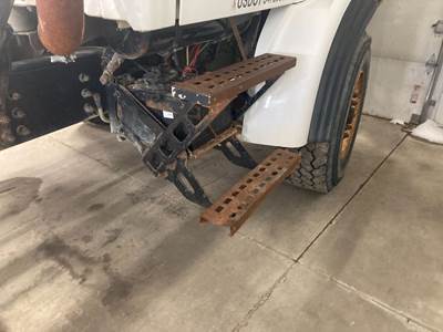 Sterling L8513 Battery Box