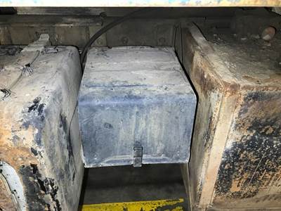 Sterling L9511 Battery Box