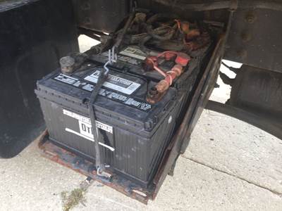 Sterling L9513 Battery Box