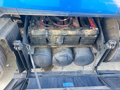 Volvo VNL Battery Box